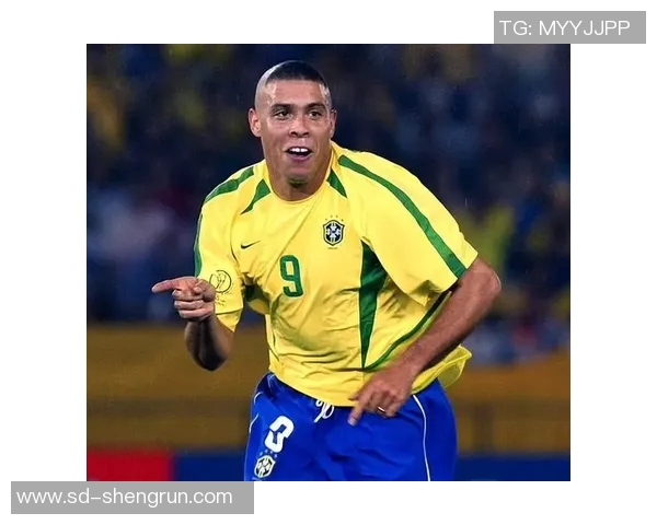 巴西足球界矮个明星球员盘点他们的传奇与成就